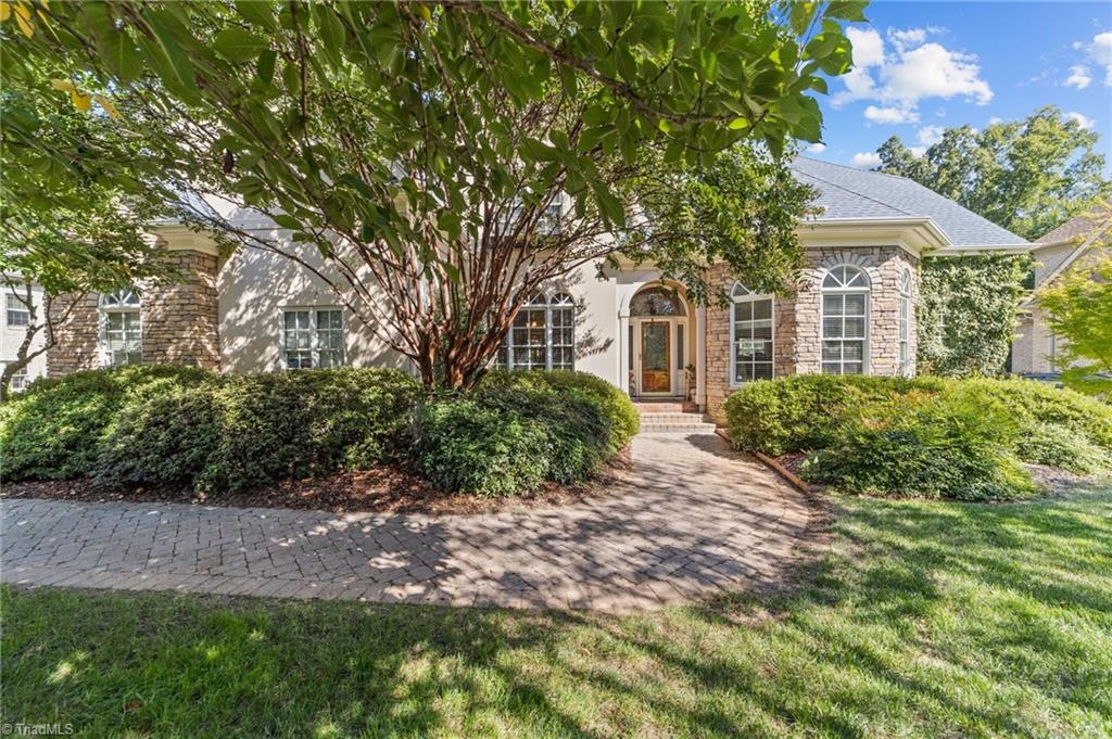 900 Jefferson Wood Lane Greensboro North Carolina United States, Sale Pending, residential,  , The Headley Group Realty
