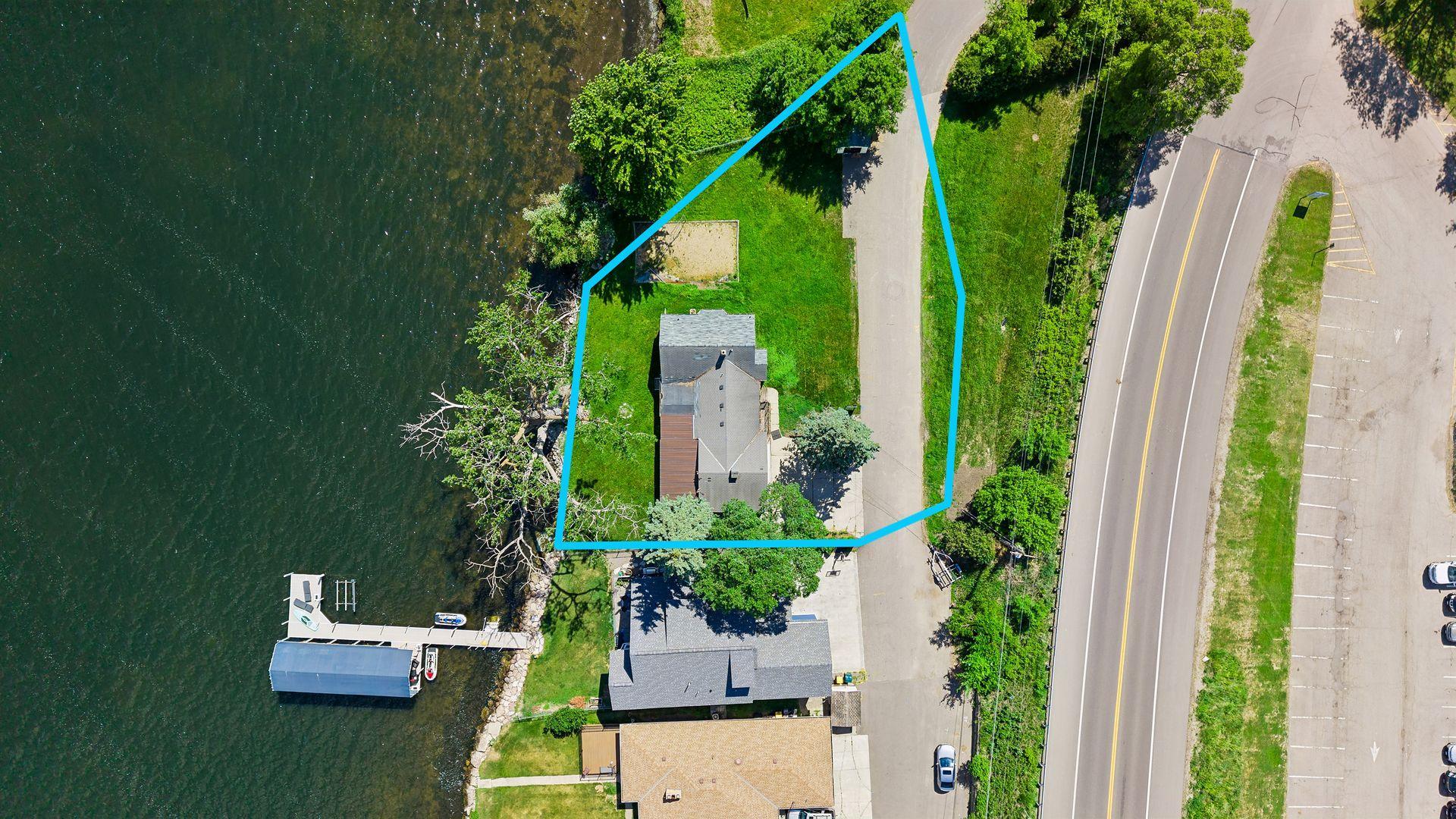 36XX N Shore Drive Wayzata Minnesota United States, for Sale, residential, Kathy Sawicki, Coldwell Banker Realty