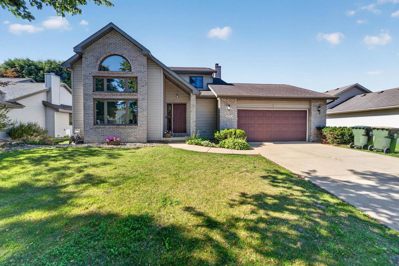 1757 Colony Circle Sun Prairie Wisconsin United States, for Sale, residential, Todd Thiermann, Thiermann Realty Group LLC