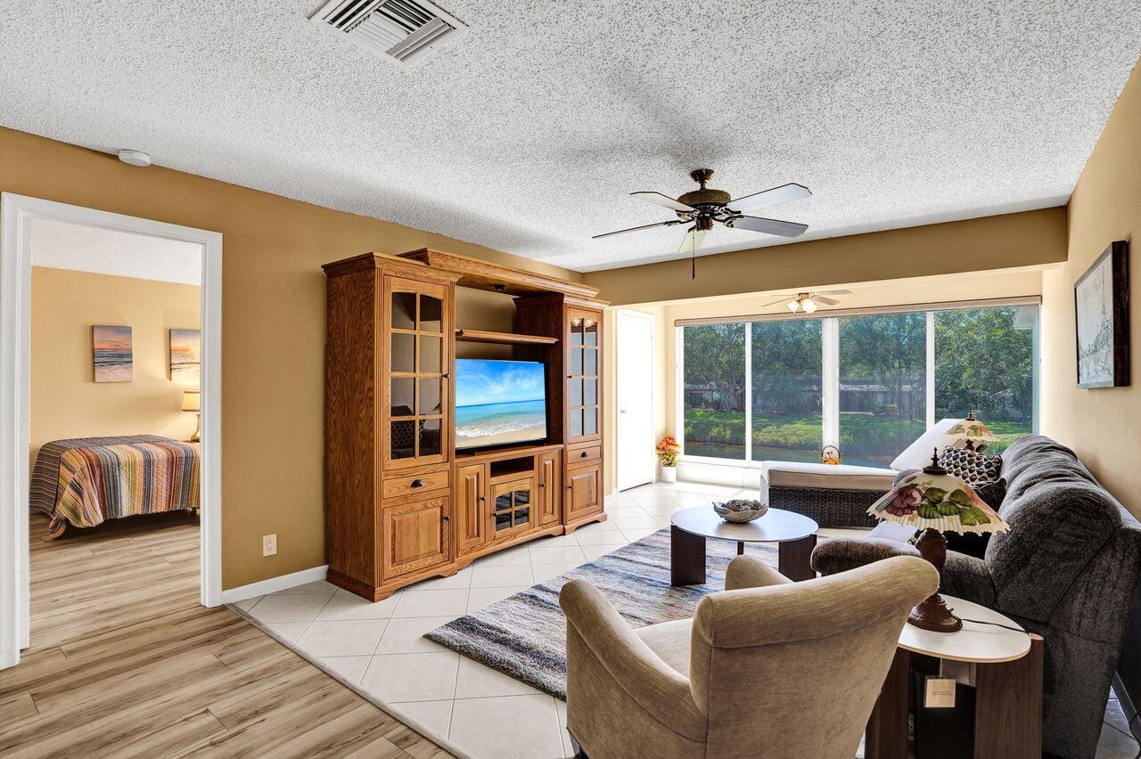 1050 Citrus Way APT 203 Delray Beach Florida United States, for Sale, residential, Arlene   Toolsie  , Re/Max Direct