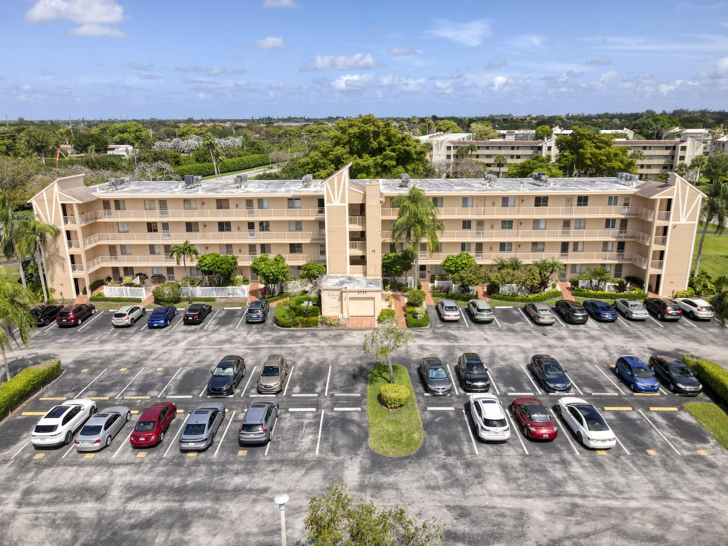 6795 Huntington Lane APT 406 Delray Beach Florida United States, for Rent, residential, Arlene   Toolsie  , Re/Max Direct