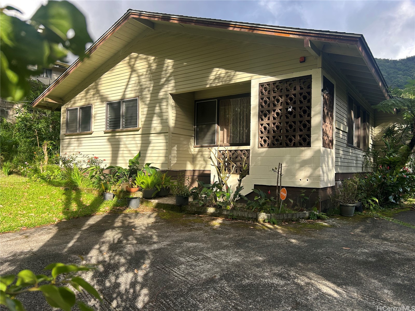 3545 Kalihi Street Honolulu Hawaii United States, for Sale, residential,  , SUN PROPERTIES