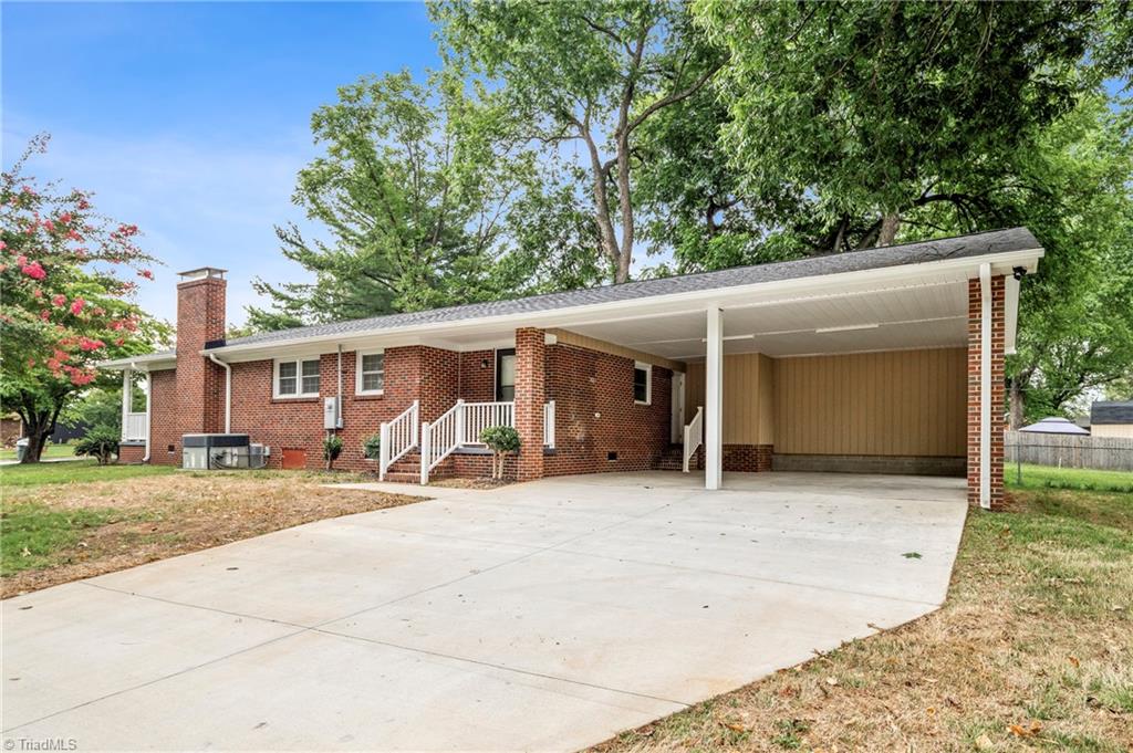 1300 Rotherwood Road Greensboro North Carolina United States, Sale Pending, residential,  , The Headley Group Realty