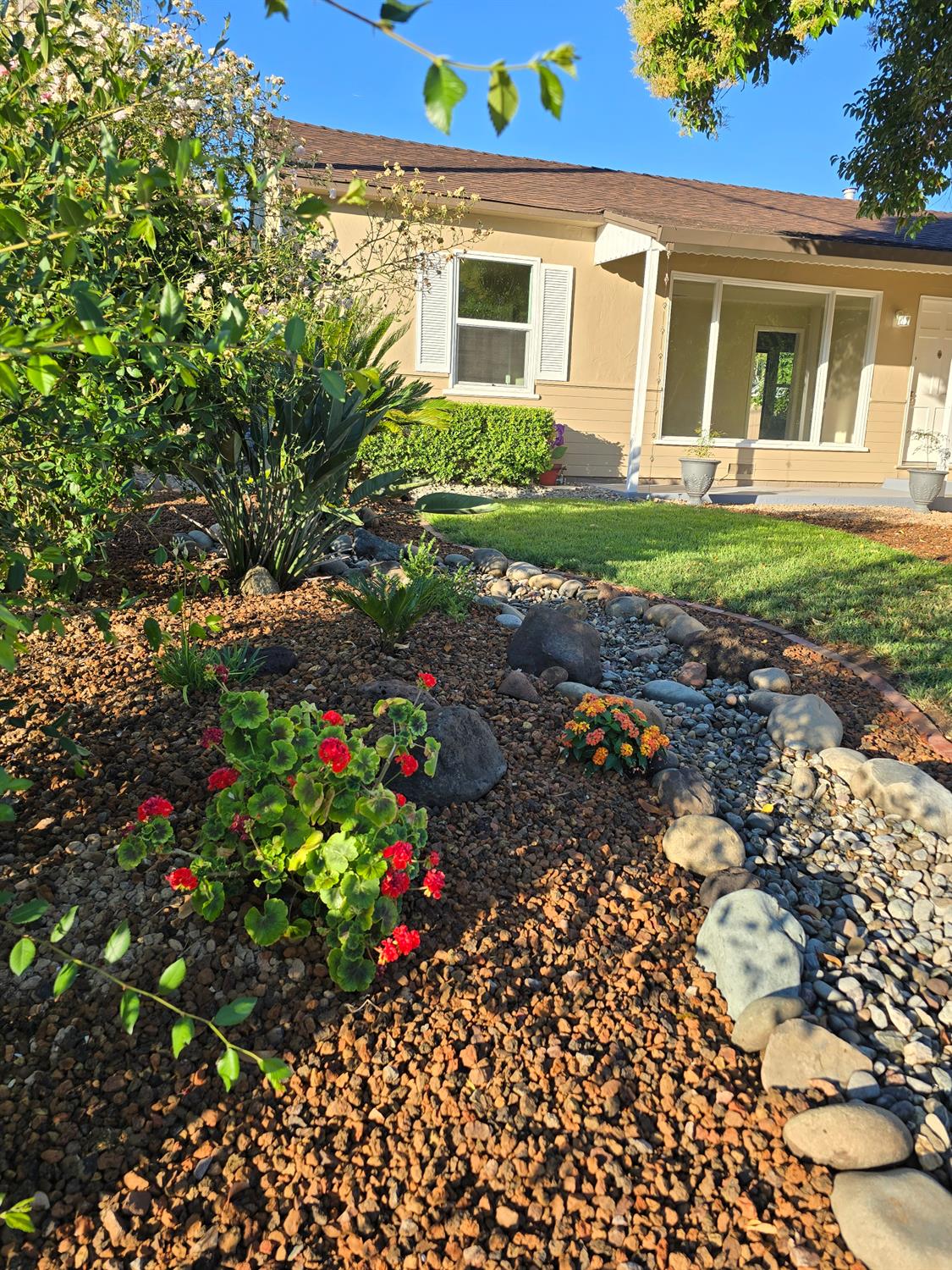 1500 London Street Sacramento California United States, for Sale, residential,  , SacHomes Realty Group
