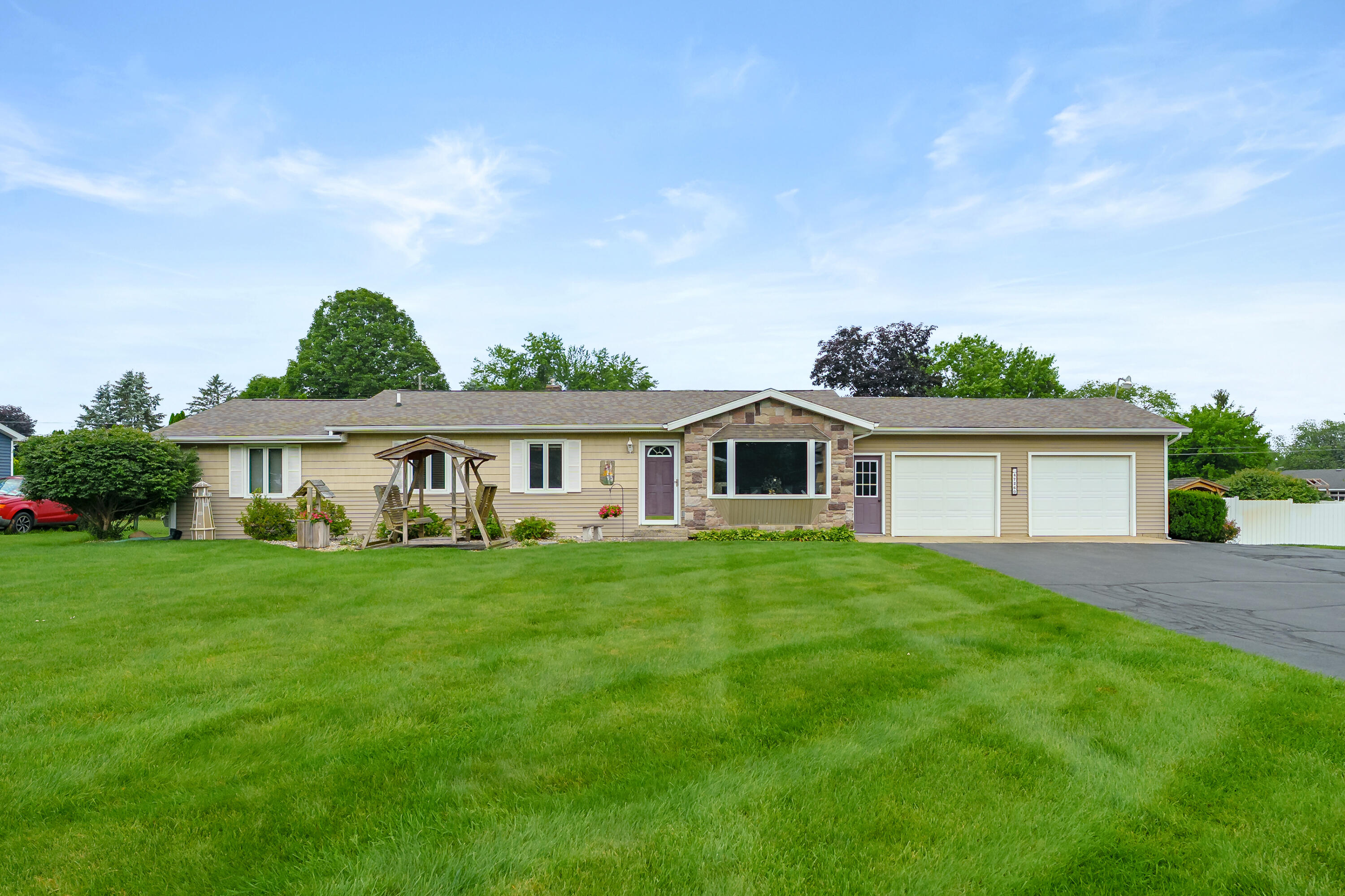 47260 Klett Road Paw Paw Michigan United States, for Sale, residential,  , Evenboer-Walton Realtors