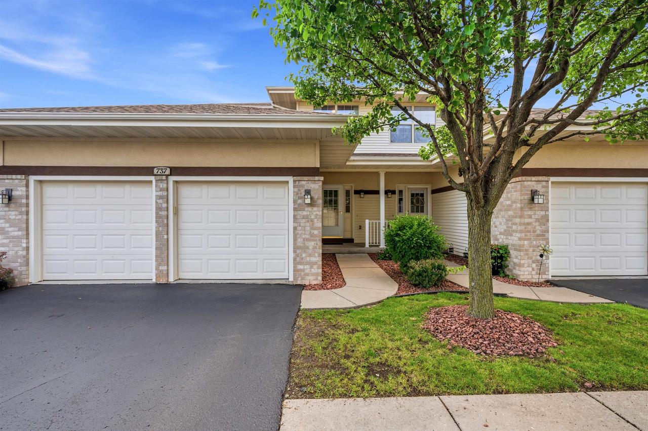 737 Clardell Drive Sun Prairie Wisconsin United States, for Sale, residential, Todd Thiermann, Thiermann Realty Group LLC