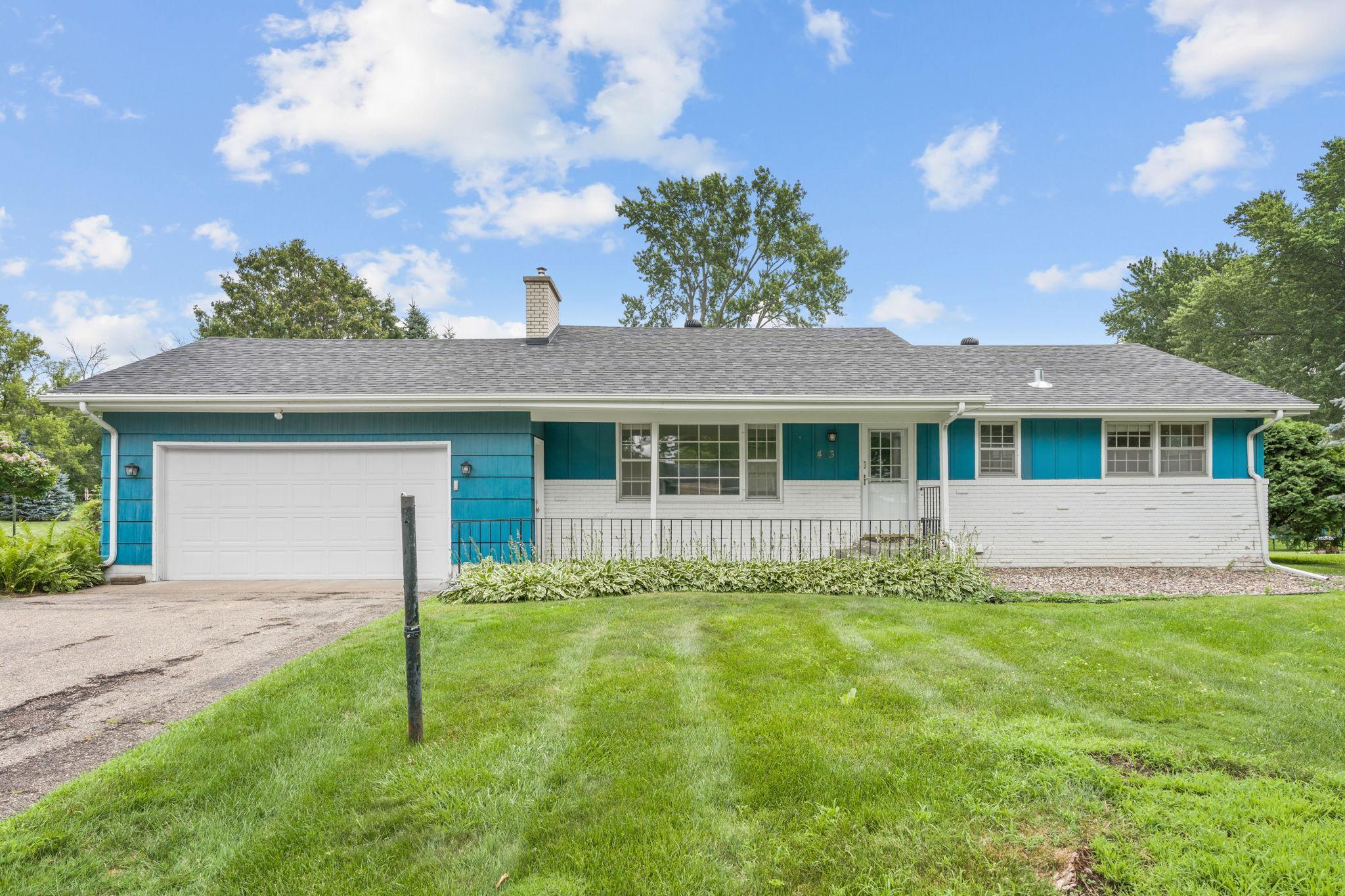 413 Whitegate Lane Wayzata Minnesota United States, for Sale, residential, Kathy Sawicki, Coldwell Banker Realty