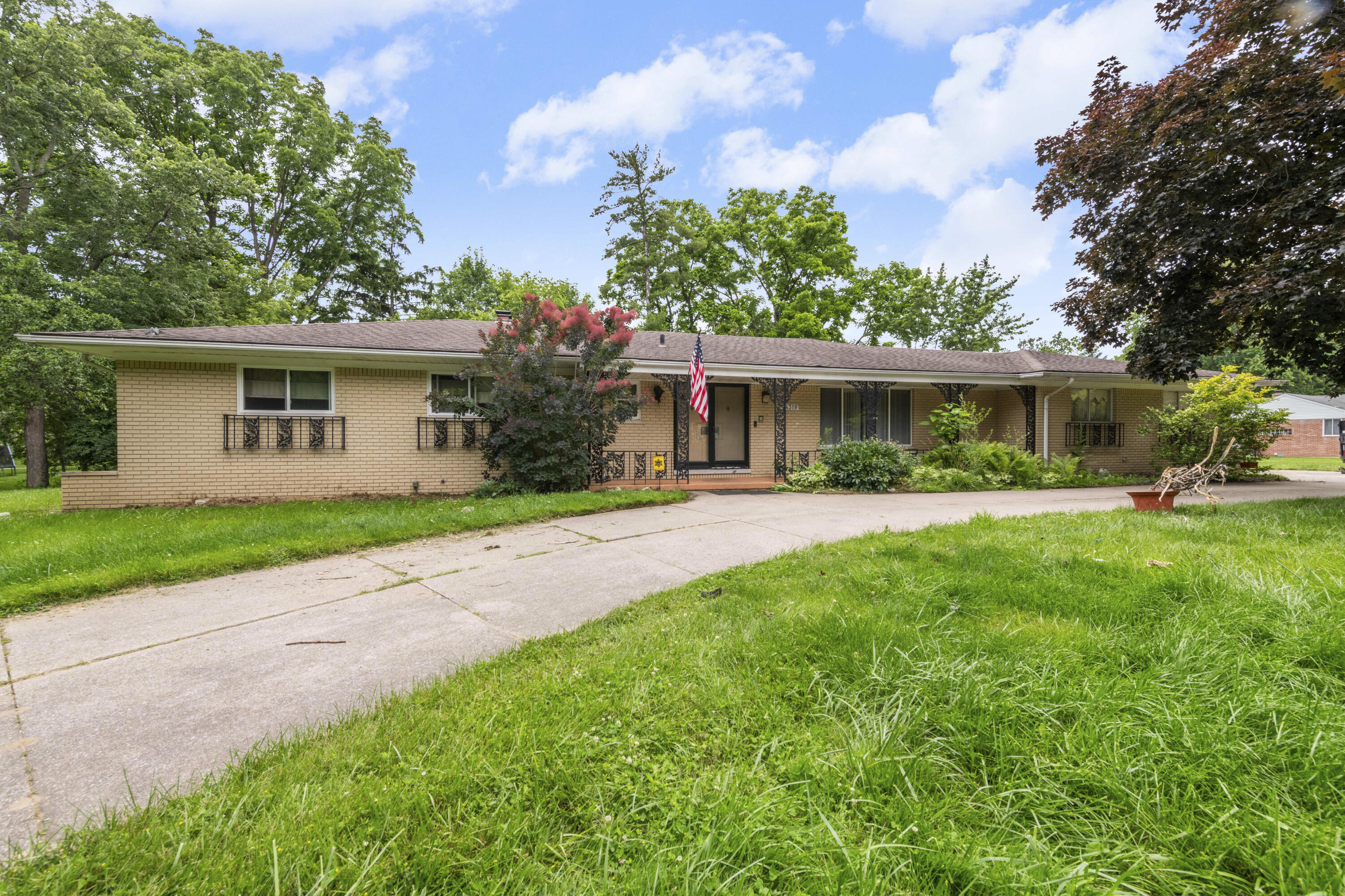24319 Tamarack Trail Southfield Michigan United States, for Sale, residential,  , New Way Realty Partners