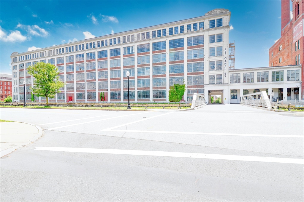 250 Canal Street  UNIT Fl 1 Left R Lawrence Massachusetts United States, for Lease, commercial,  , Empire Real Estate™