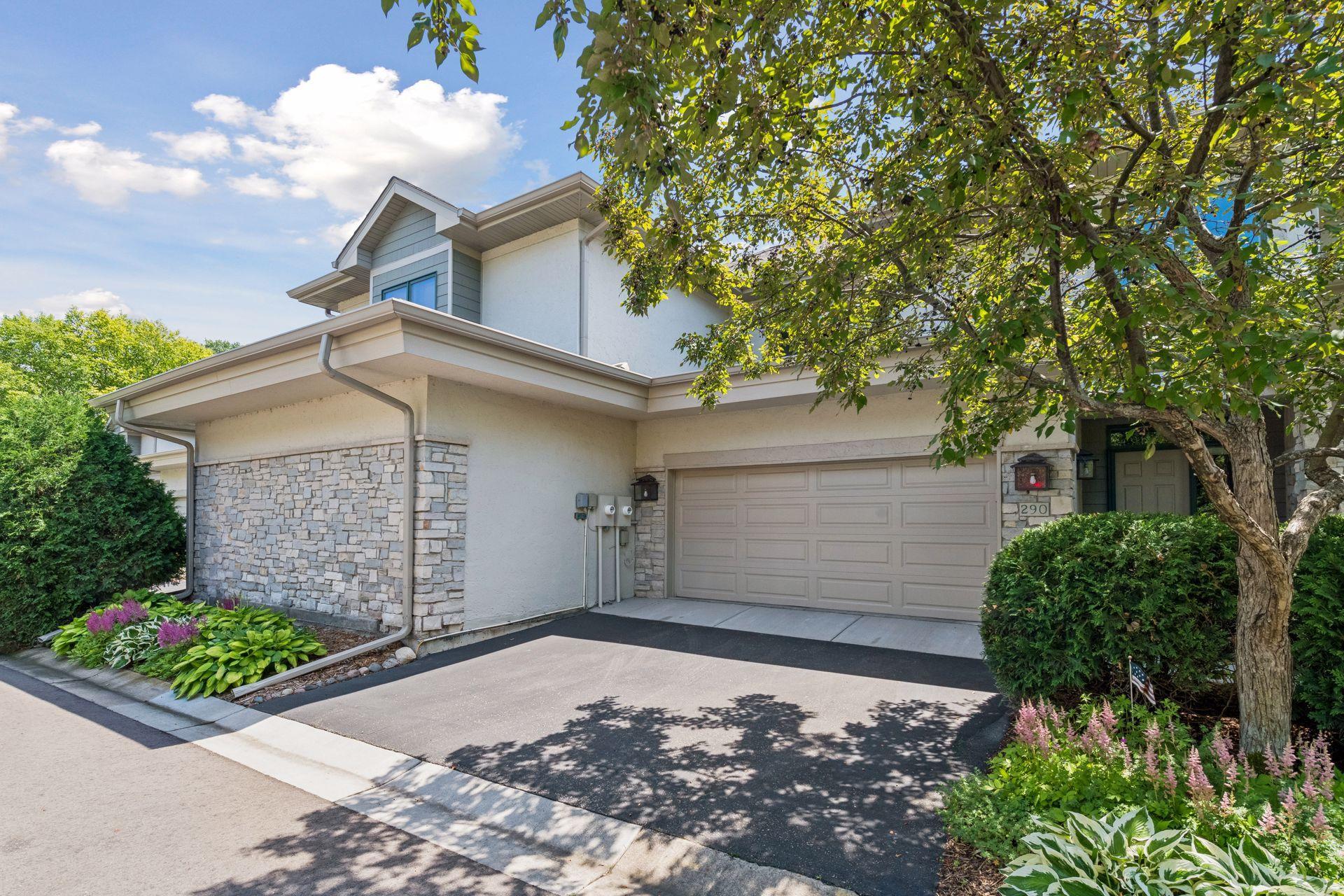 290 Grace Pointe Court Wayzata Minnesota United States, for Sale, residential, Kathy Sawicki, Coldwell Banker Realty