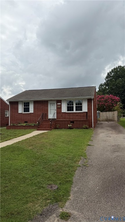 207 Mac Arthur Avenue Colonial Heights Virginia United States, for Sale, residential, , James River Realty Group, LLC