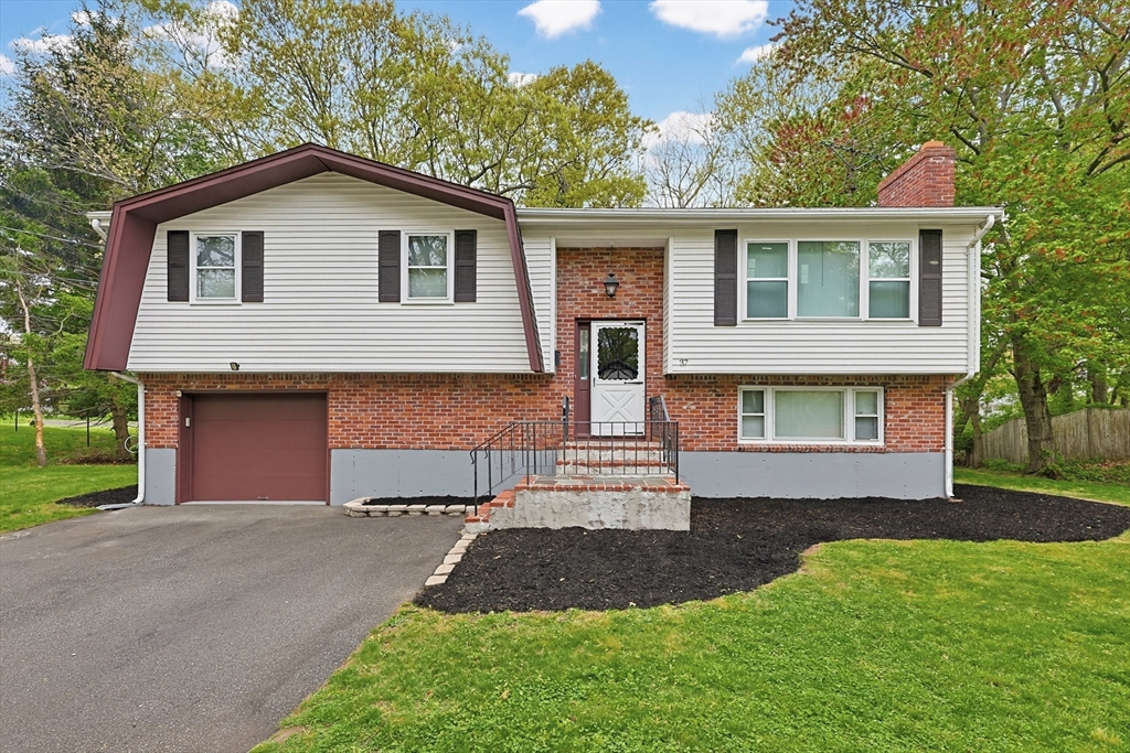 37 Roberta Avenue Brockton Massachusetts United States, Sold, residential, , SRG Properties Group--Century 21 North East