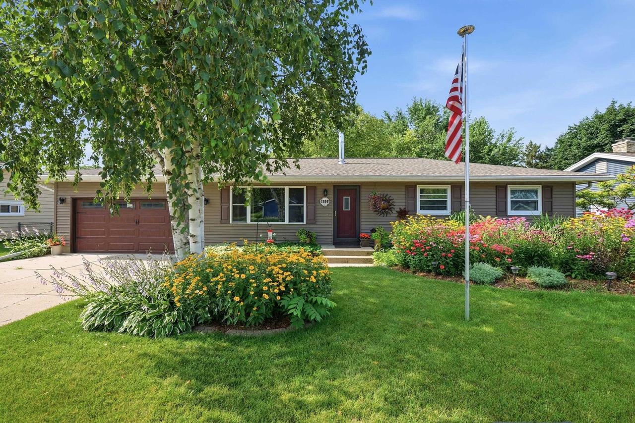 1509 Crystal Lane Sun Prairie Wisconsin United States, for Sale, residential, Todd Thiermann, Thiermann Realty Group LLC