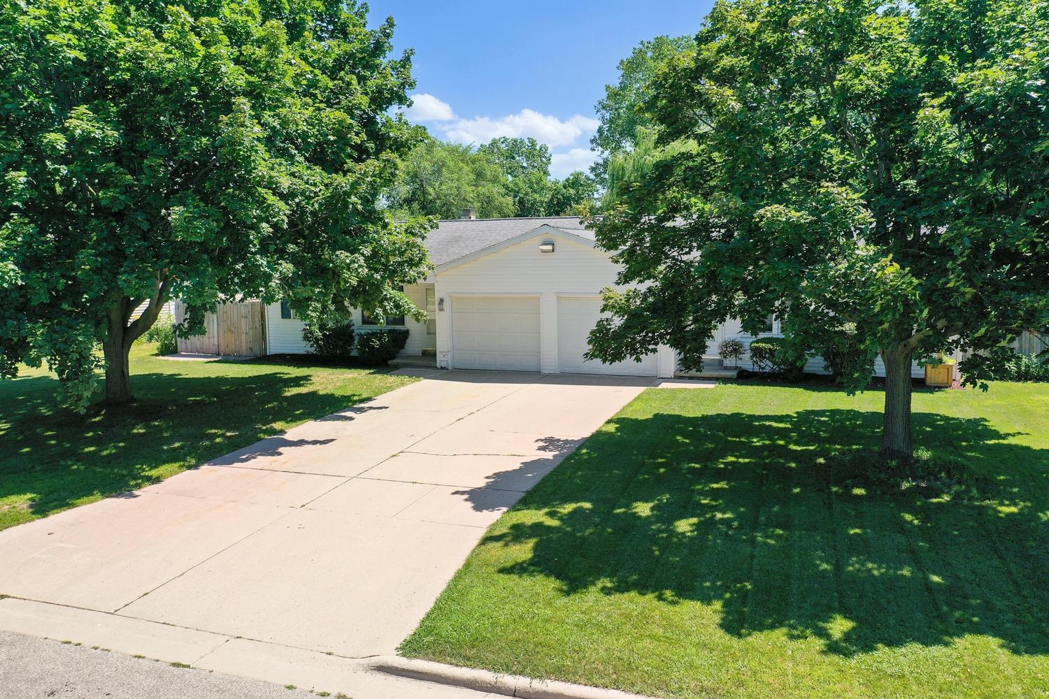 3641 EAST RIVER Drive Green Bay Wisconsin United States, for Sale, residential,  , Fireside Realty LLC