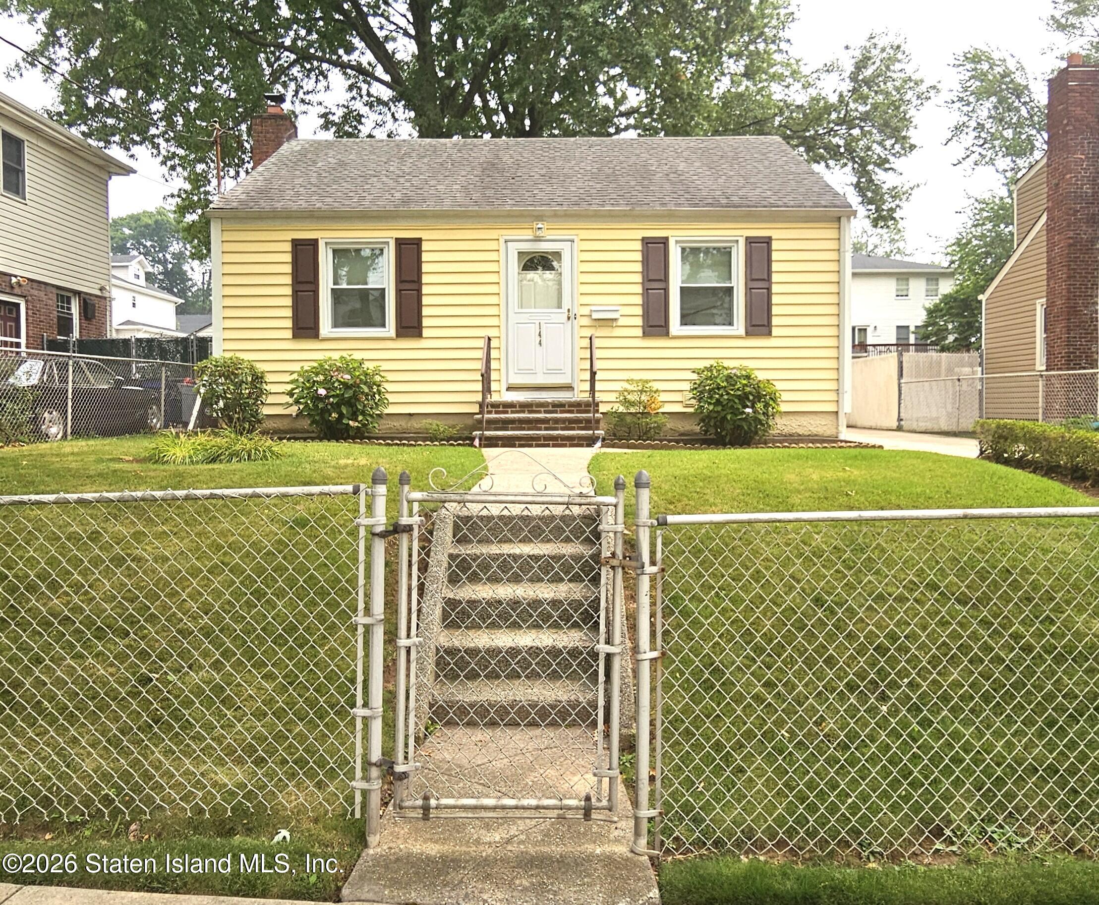 144 Hereford Street Staten Island New York United States, for Sale, residential, John  Martelotti, Keller Williams Staten Island