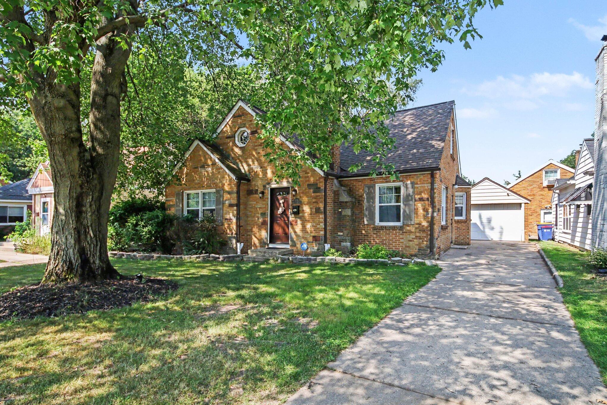 2515 Eastern Avenue Grand Rapids Michigan United States, for Sale, residential,  , RW Daniels Realty