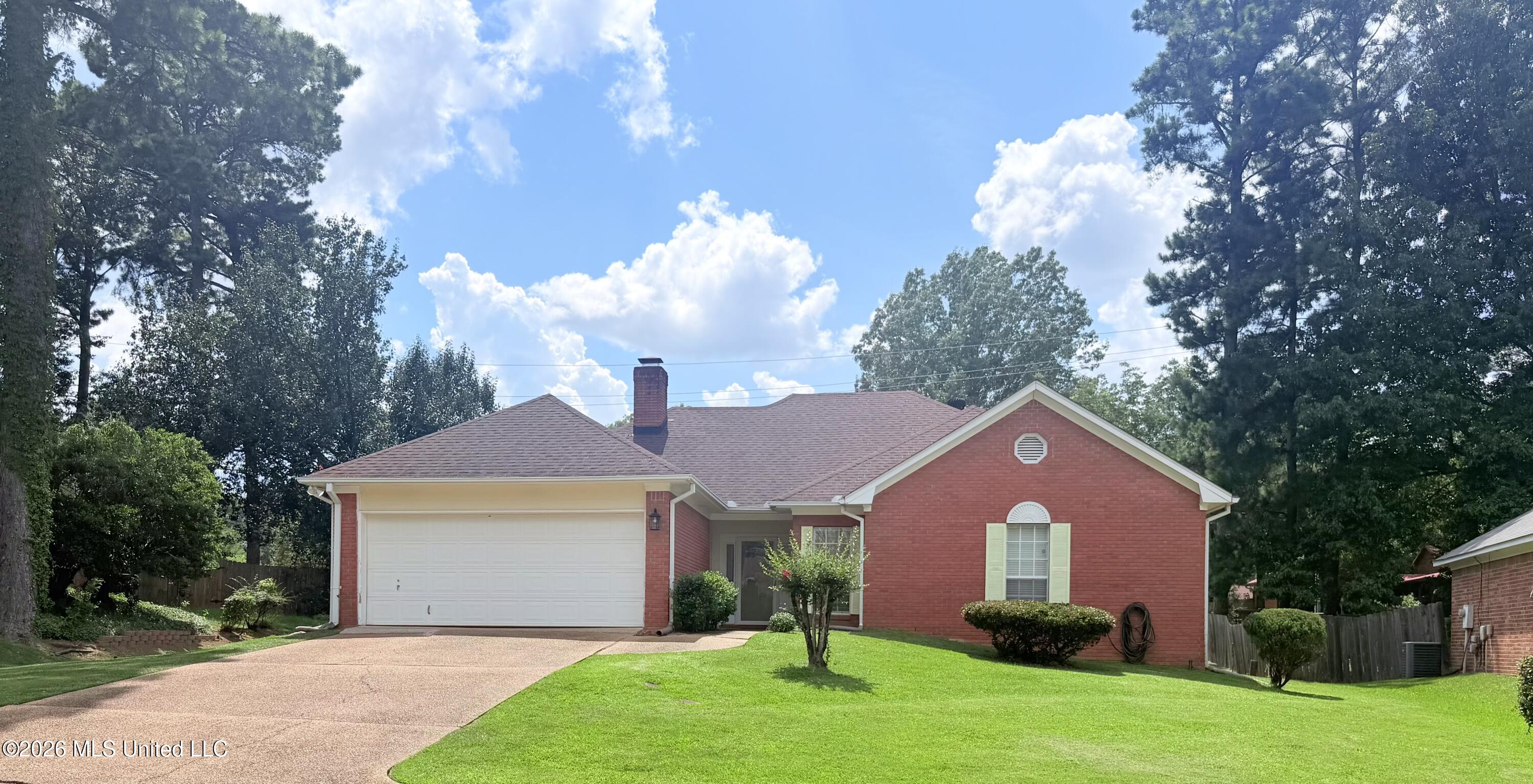 403 Autumn Creek Ridgeland Mississippi United States, for Sale, residential, Jessica McLaurin, Rezults Realty, LLC