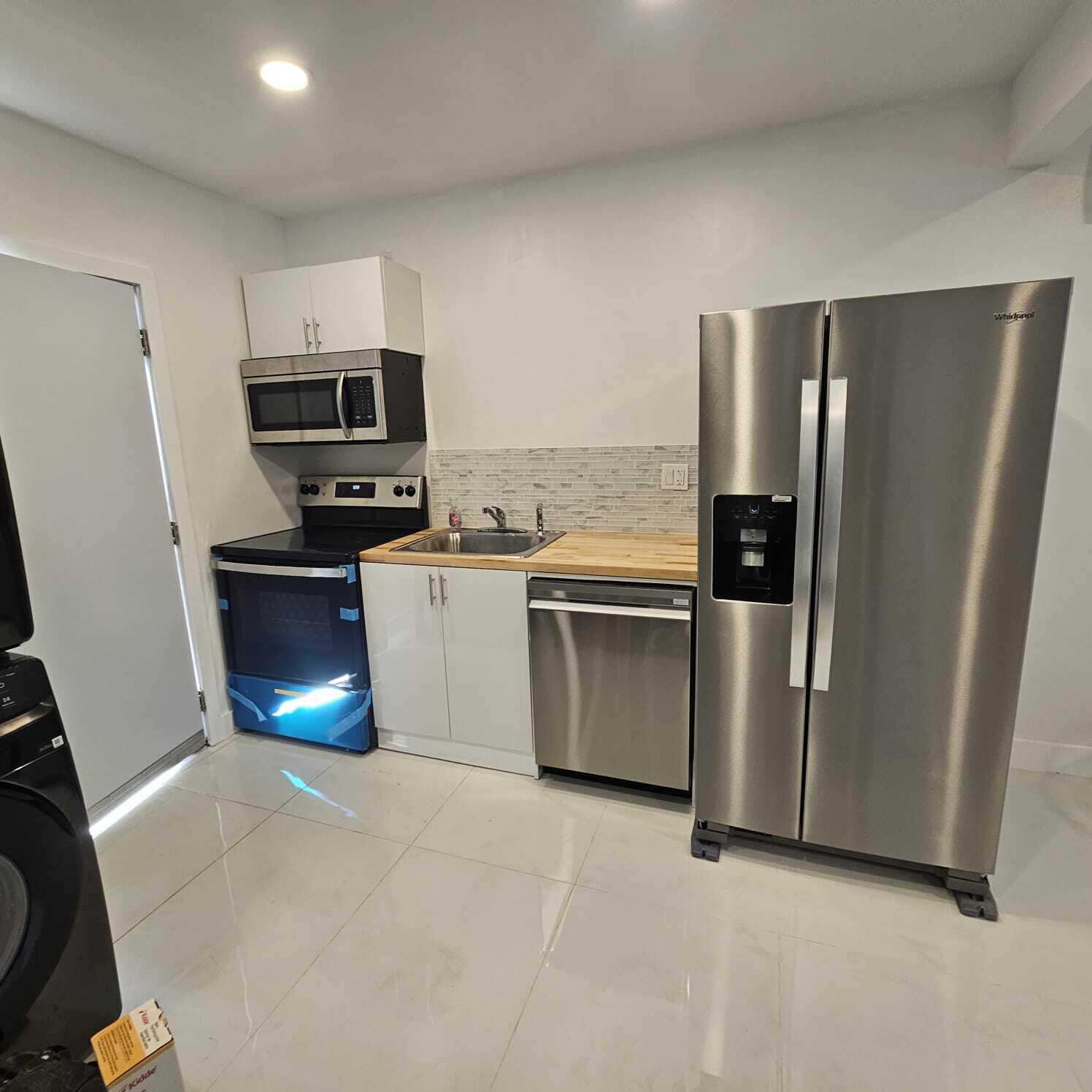 206 NE 13th Street APT A-c Fort Lauderdale Florida United States, for Rent, residential,  , RCA Realty Group
