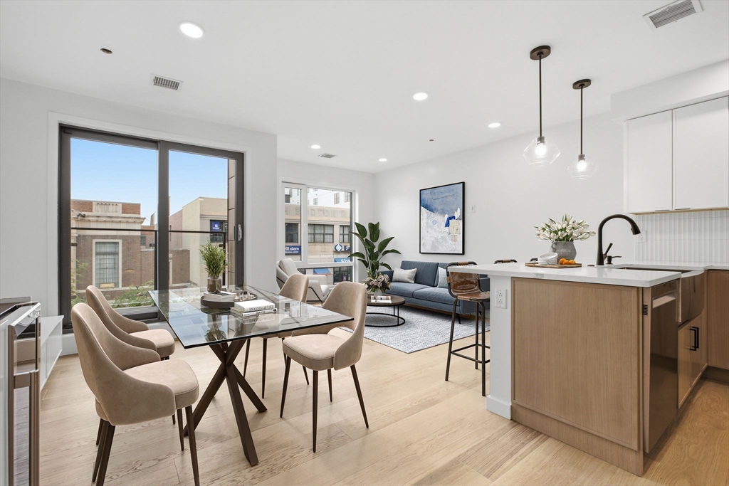 457 W Broadway UNIT 203 Boston Massachusetts United States, for Sale, residential, Darcy Bento, South Boston Realtor Bento Real Estate Group, Bento Real Estate Group, Inc.