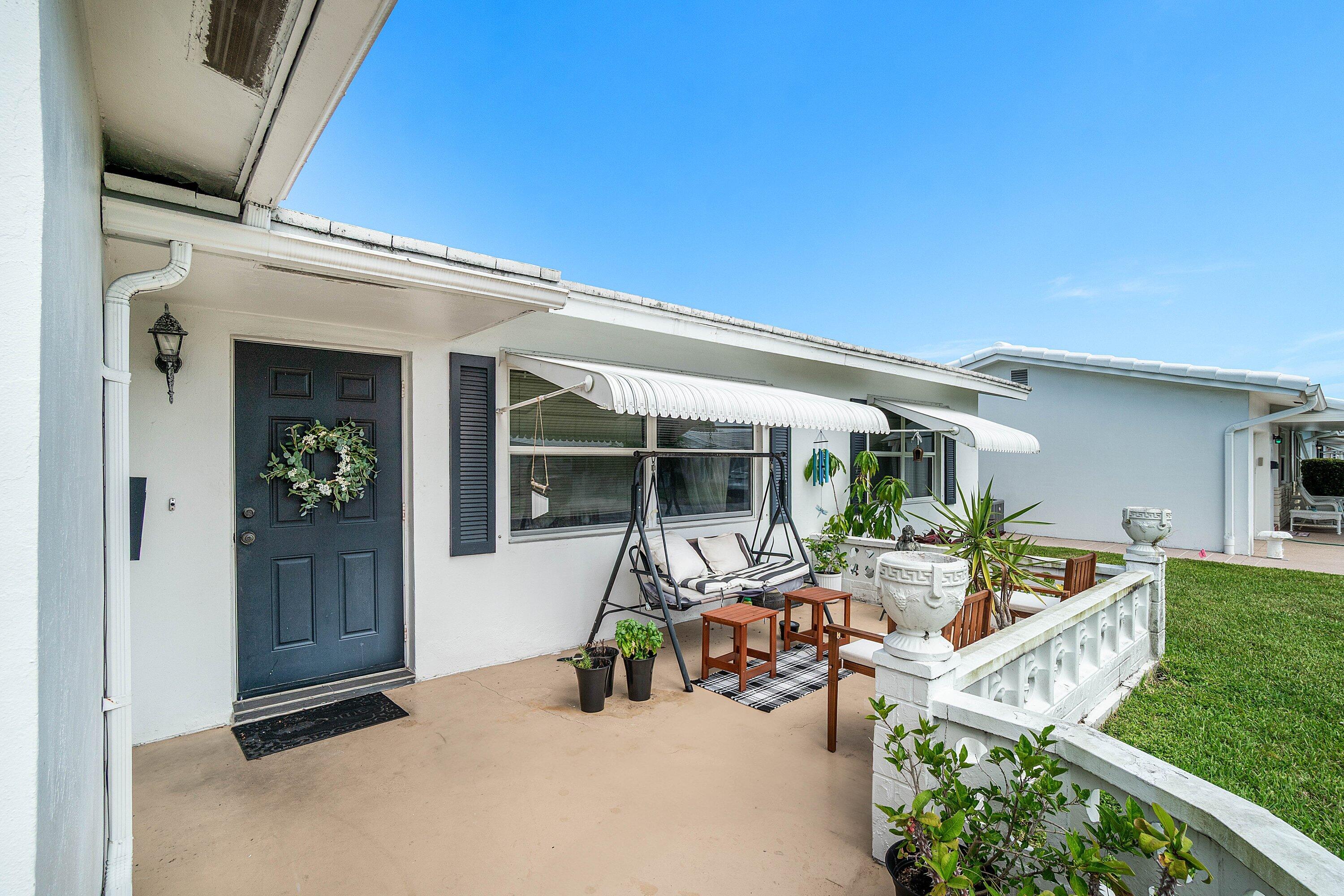 114 SW 8th Court Boynton Beach Florida United States, for Sale, residential, Arlene   Toolsie  , Re/Max Direct