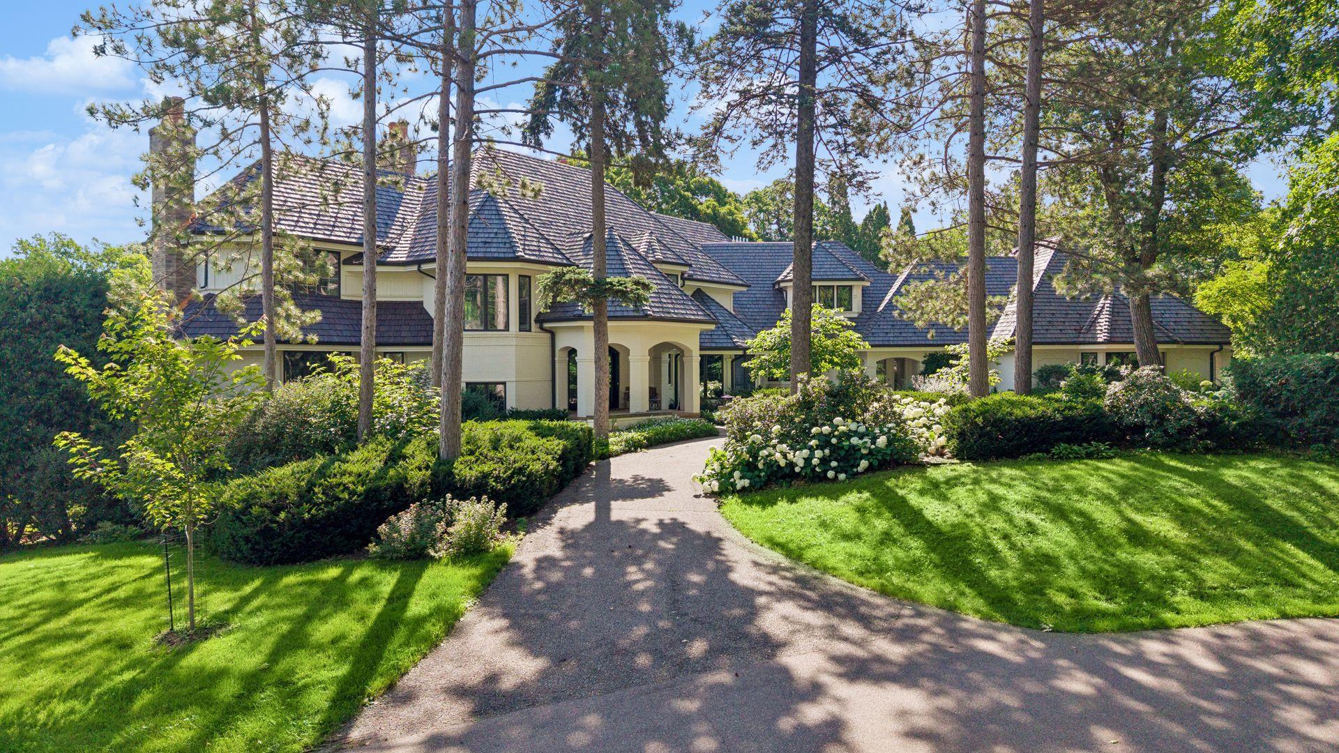 2505 Cedar Point Drive Wayzata Minnesota United States, for Sale, residential, Kathy Sawicki, Coldwell Banker Realty