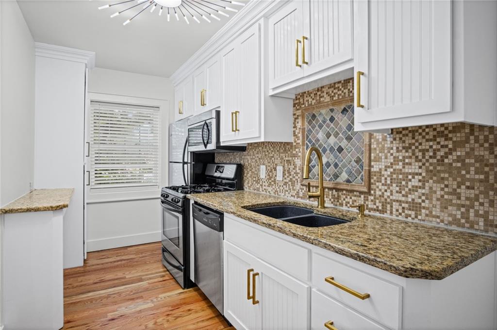 1207 W 45th Street APT 3E Kansas City Missouri United States, for Sale, residential, Crystal Bade, Boveri Realty Group