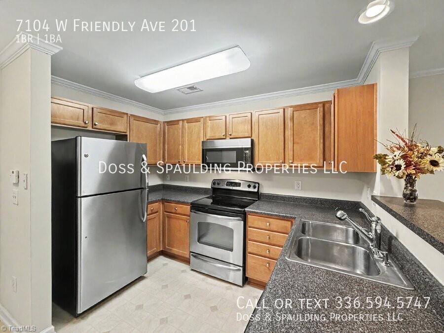 7104 W Friendly Avenue APT 201 Greensboro North Carolina United States, for Rent, residential, J.C. Grose, Triad Home and Land Co.
