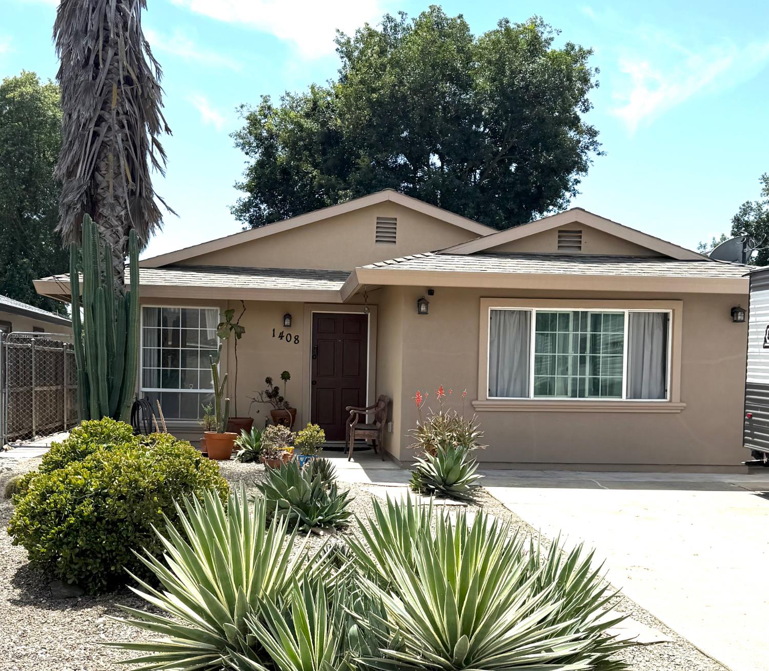 1408 Youngs Avenue Sacramento California United States, for Sale, residential,  , SacHomes Realty Group