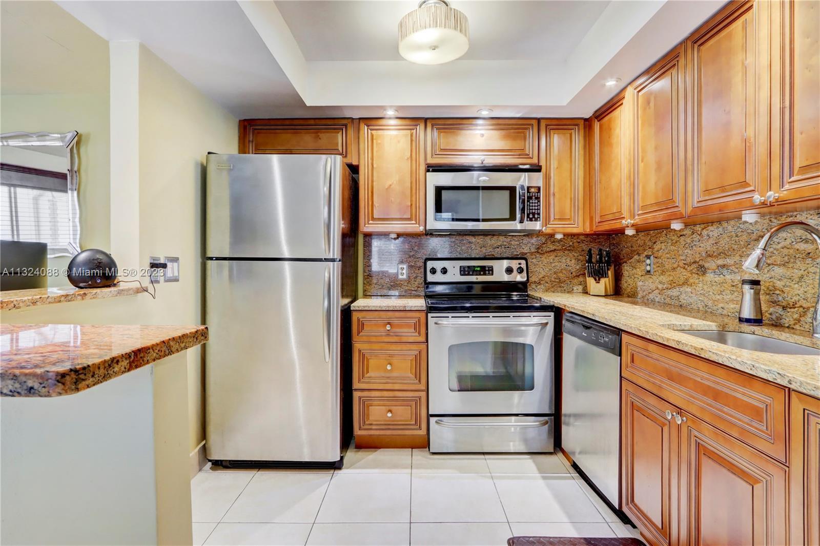 694 Brittany Park APT O Delray Beach Florida United States, for Rent, residential, Arlene   Toolsie  , Re/Max Direct