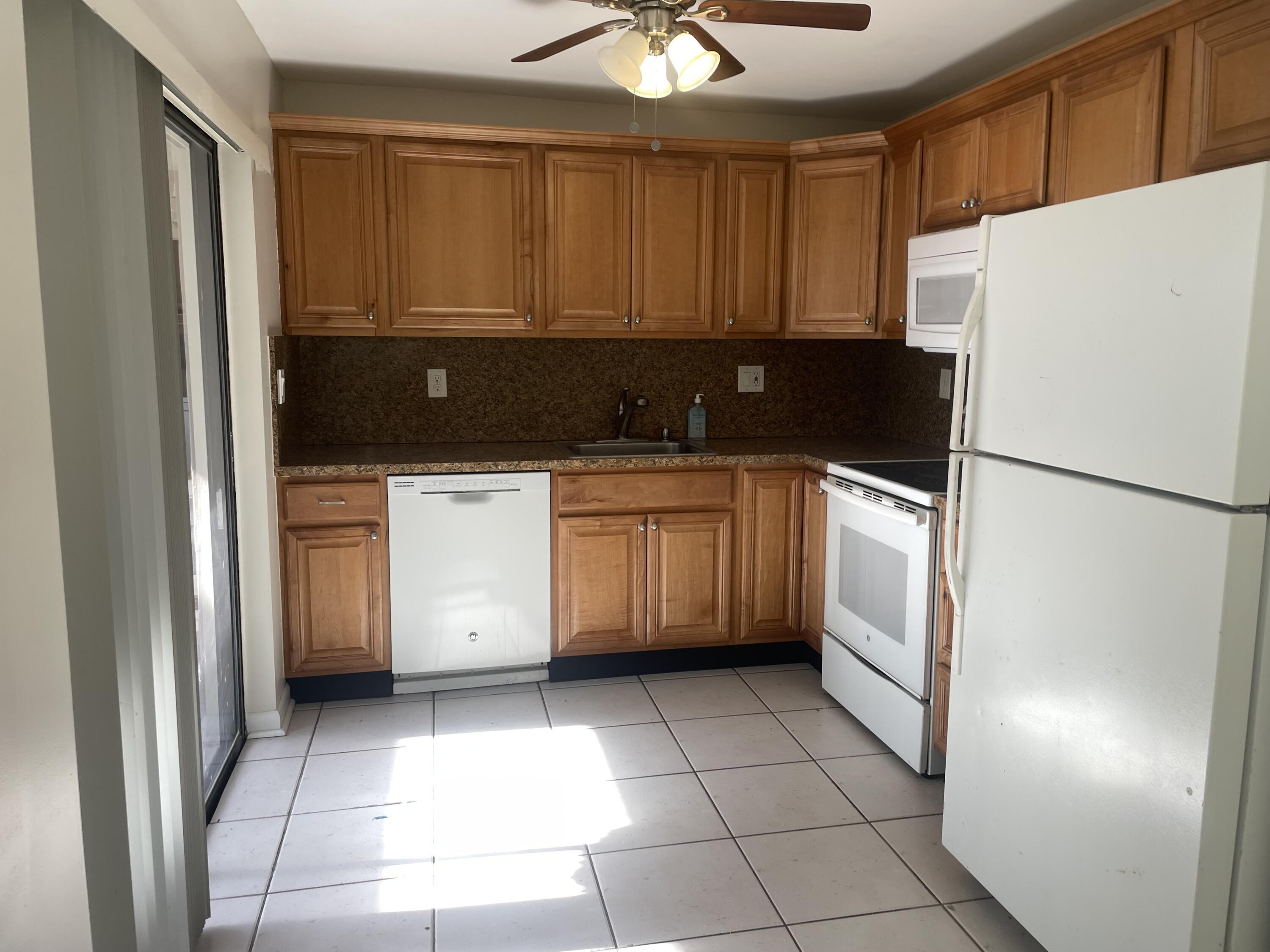 498 Piedmont K  APT 498 Delray Beach Florida United States, for Sale, residential, Arlene   Toolsie  , Re/Max Direct