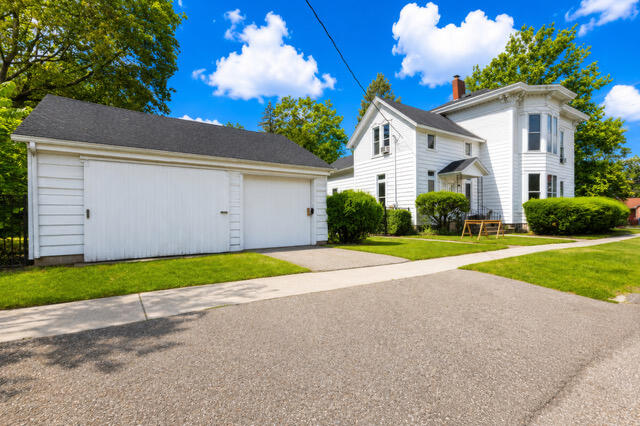 214 N Gremps Street Paw Paw Michigan United States, for Sale, residential,  , Evenboer-Walton Realtors