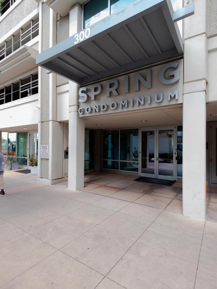 300 Bowie ST Austin Texas United States, for Rent, residential, Rita Vera, Central Metro Realty LLC