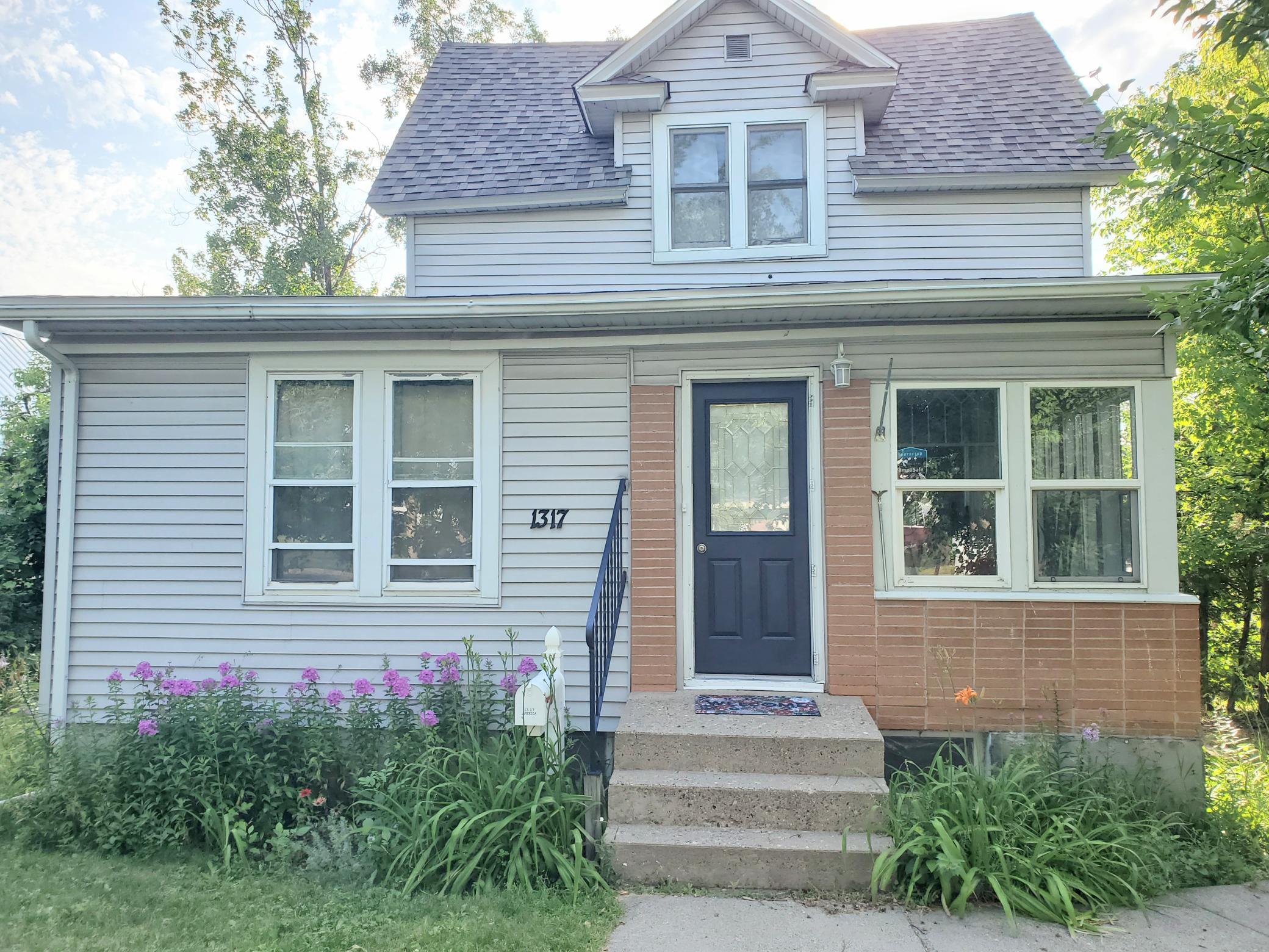 1317 America Avenue Bemidji Minnesota United States, Sale Pending, residential,  , Headwaters Realty Services