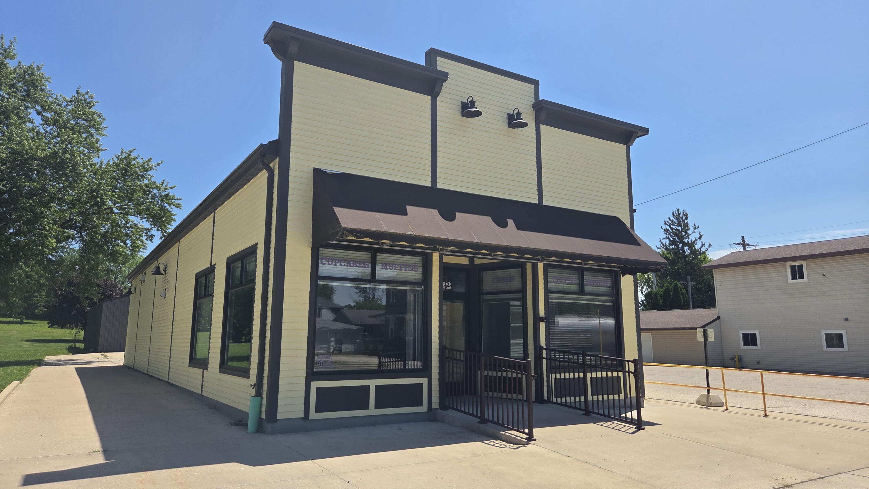 522 Milwaukee St Lomira Wisconsin United States, for Sale, commercial,  , Roberts Homes and Real Estate