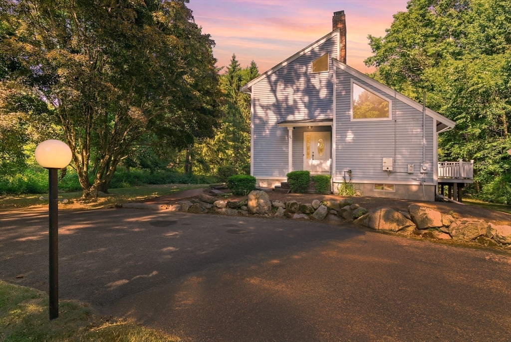 89 Poquanticut Ave Easton Massachusetts United States, Sold, residential,  , Tullish & Clancy Real Estate