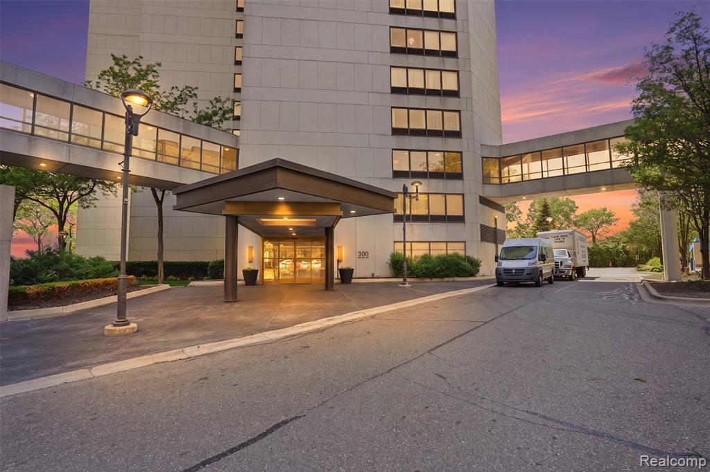 300 Riverfront Drive Detroit Michigan United States, for Sale, residential,  , New Way Realty Partners