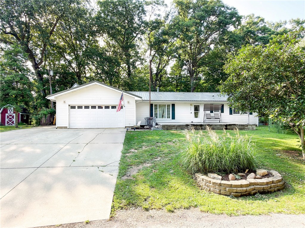 112 Valley Road Marshall Illinois United States, for Sale, residential, Reuben Stence, Stence Realty Team