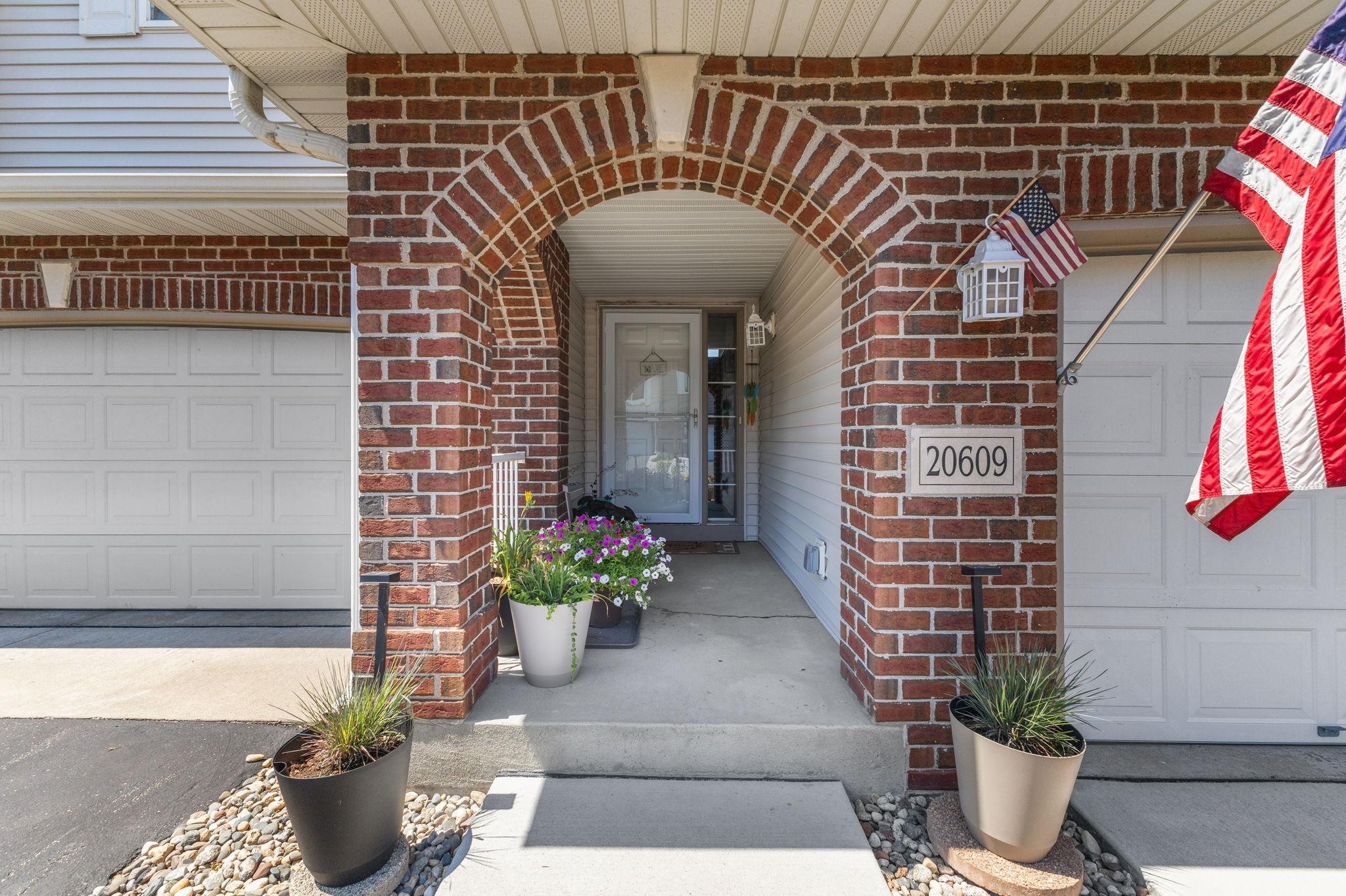 20609 Harrow Court Lakeville Minnesota United States, for Sale, residential,  , InCom Real Estate - New Demo Office