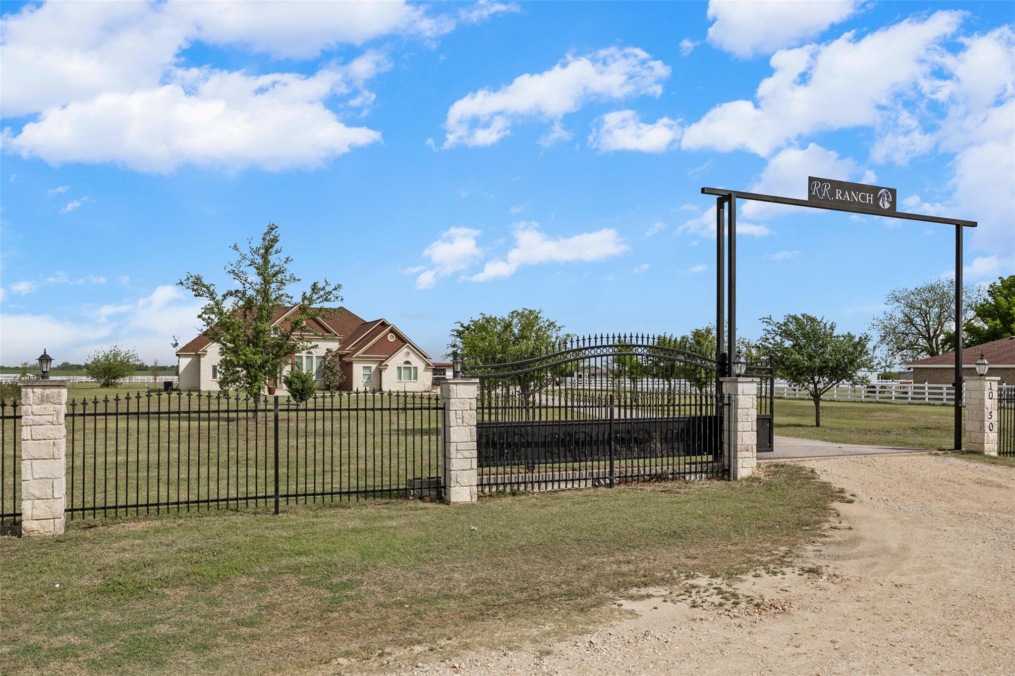 1050 Fm 619 RD Taylor Texas United States, for Sale, residential, Rita Vera, Central Metro Realty LLC