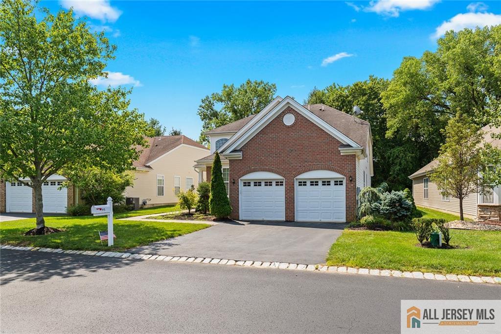95 Crescent Way APT 95 Monroe New Jersey United States, for Sale, residential, , InCom Real Estate - New Demo Office