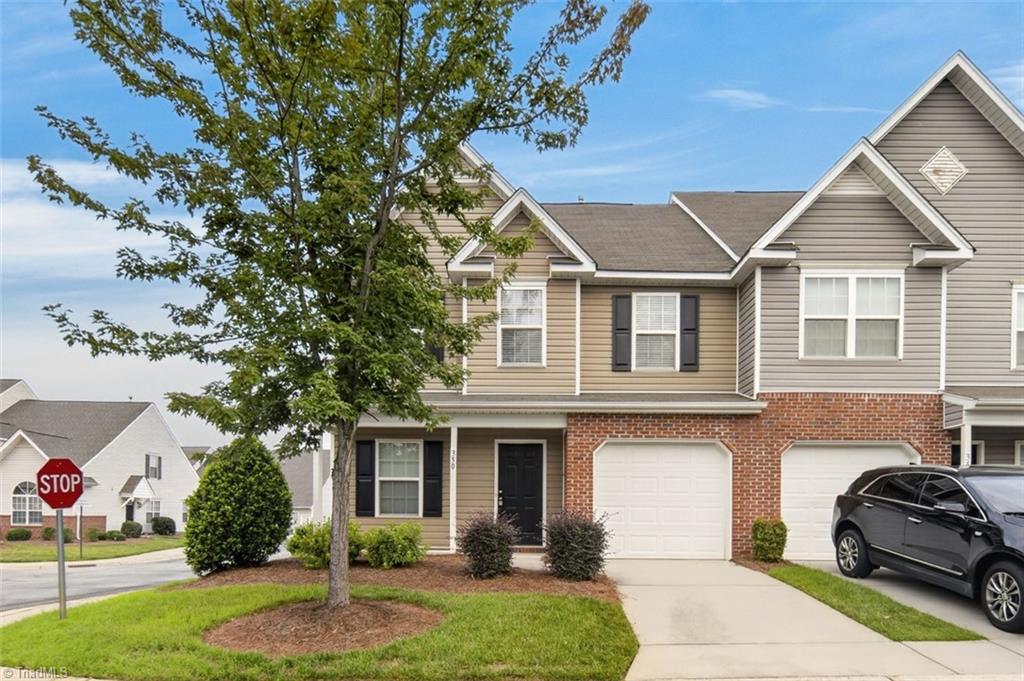 350 Robyns Glen Circle Greensboro North Carolina United States, Sale Pending, residential,  , The Headley Group Realty