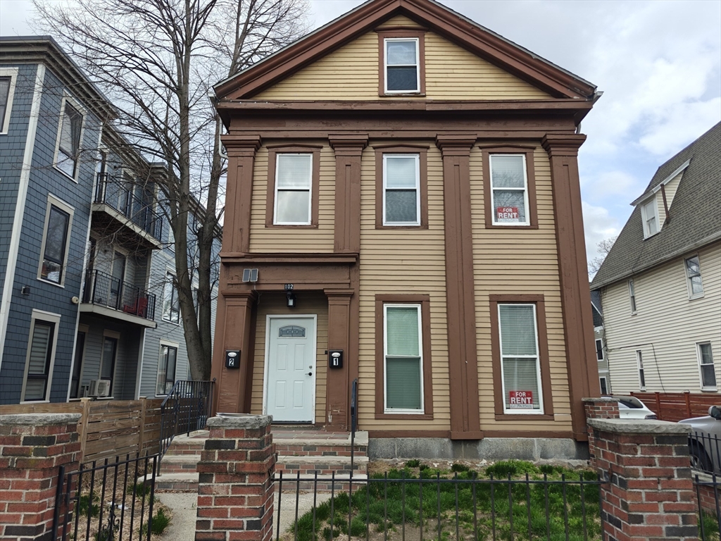102 Mount Pleasant Ave  UNIT 2 Boston Massachusetts United States, for Rent, residential,  , CITIPOINT REALTY SERVICES, LLC