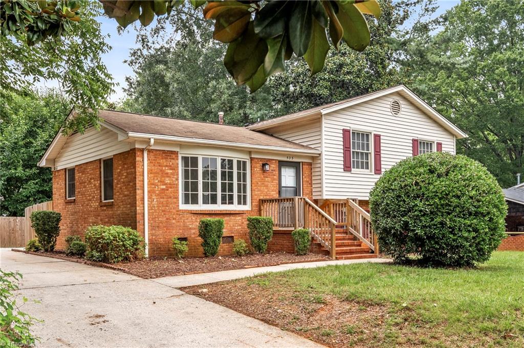 523 Muirs Chapel Road Greensboro North Carolina United States, Sale Pending, residential,  , The Headley Group Realty