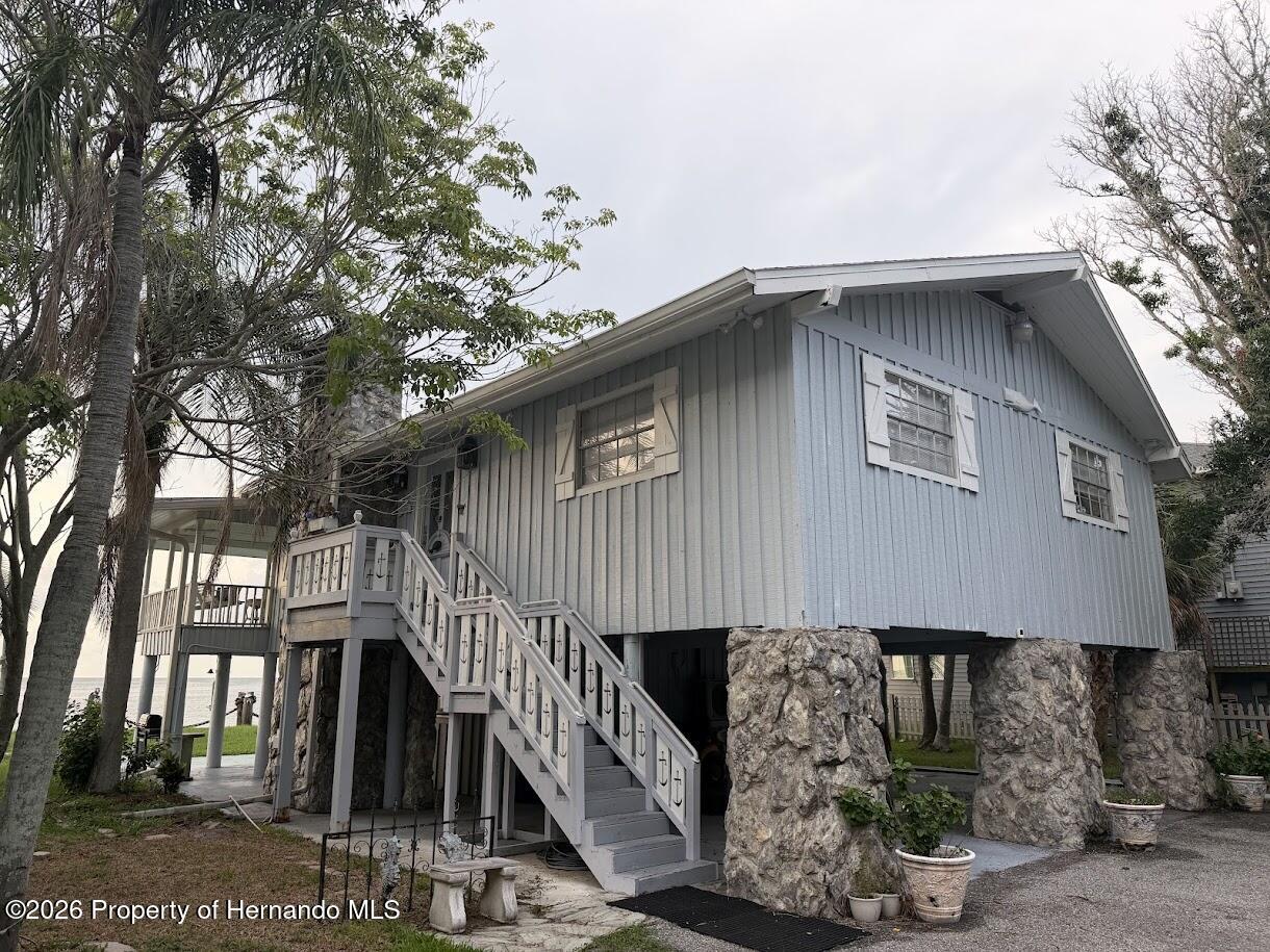 2007 Gulfview Drive Holiday Florida United States, for Rent, residential,  , Gold Star Realty Group Inc