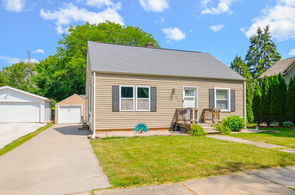 816 E HARRISON Street Appleton Wisconsin United States, for Sale, residential,  , Fireside Realty LLC