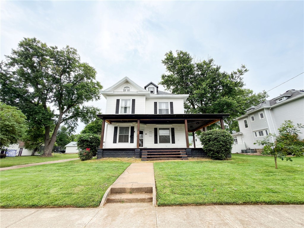 507 N 6th Street Marshall Illinois United States, for Sale, residential, Reuben Stence, Stence Realty Team