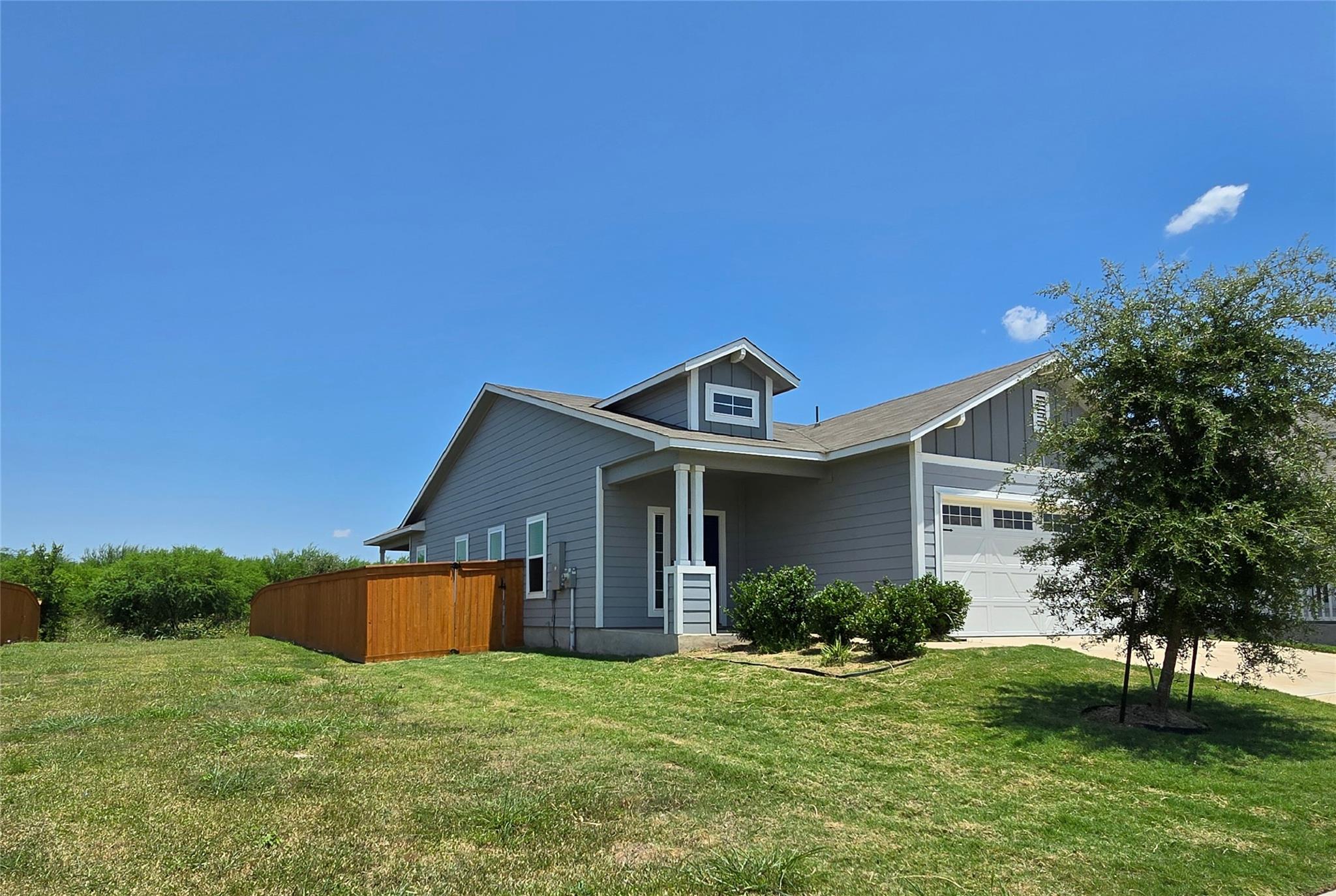 124 Edward R Gaytan ST San Marcos Texas United States, for Sale, residential, Rita Vera, Central Metro Realty LLC