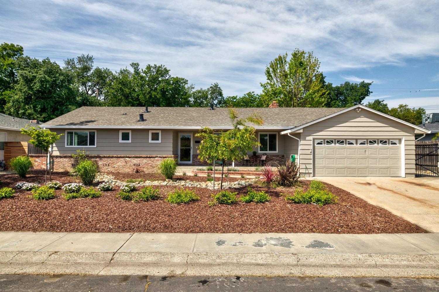 6942 S Land Park Drive Sacramento California United States, for Sale, residential, Yogi & Yoli Palenko, CORE Real Estate Brokerage