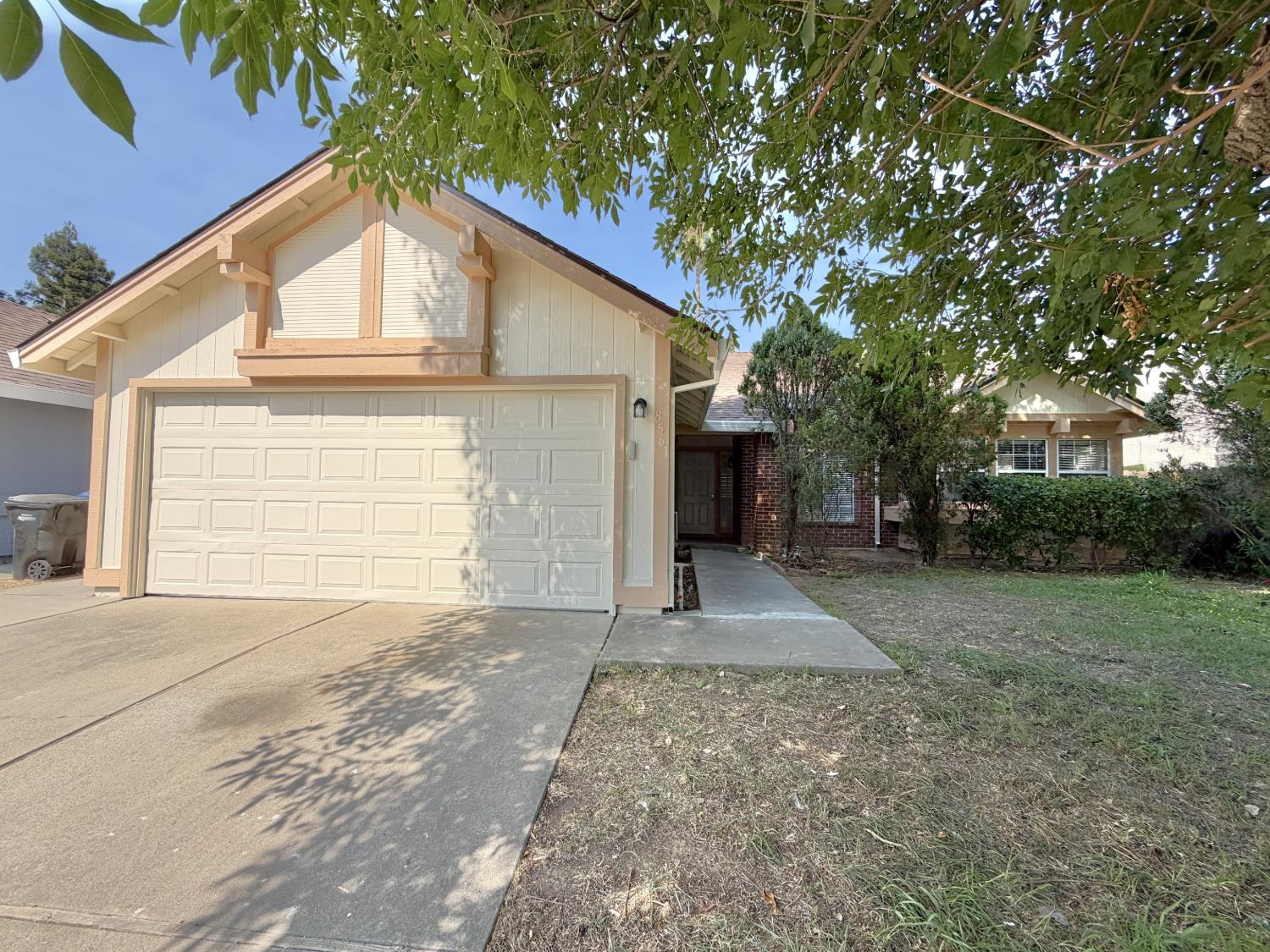 8561 Vintage Park Drive Sacramento California United States, for Sale, residential,  , SacHomes Realty Group