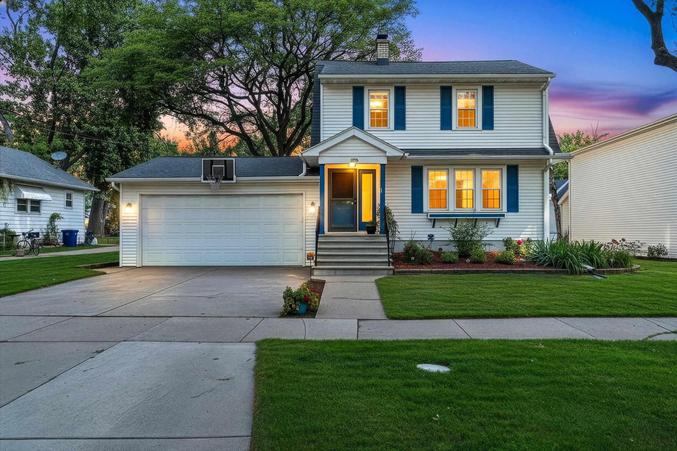 1036 KELLOGG Street Green Bay Wisconsin United States, for Sale, residential,  , Fireside Realty LLC